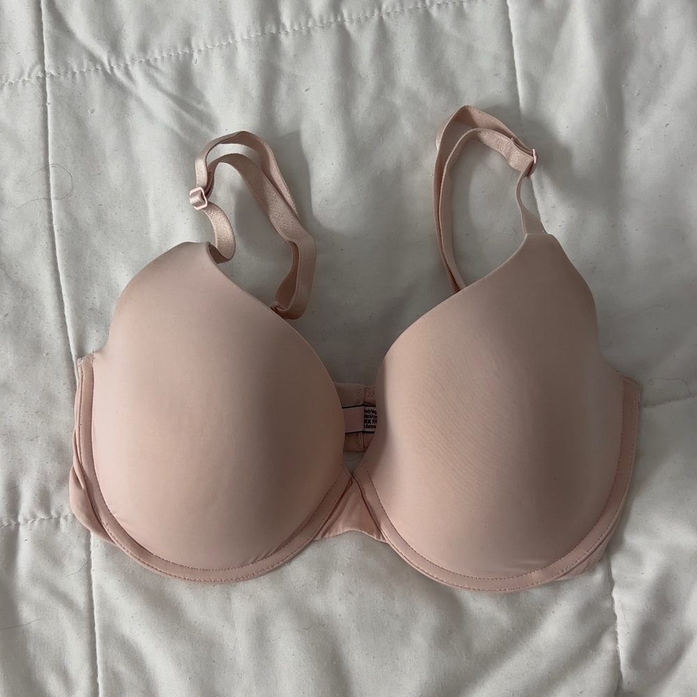 Victoria’s Secret Uplift Semi Demi Bra